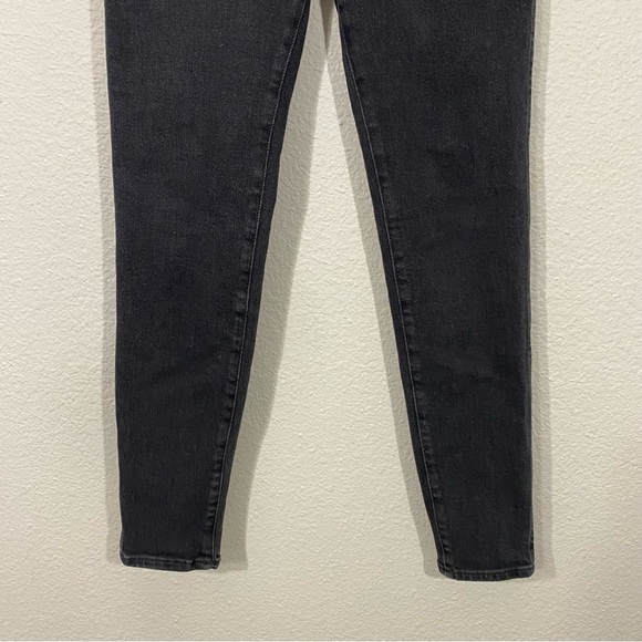 Madewell High-Rise Skinny Jeans - Picture 8 of 16
